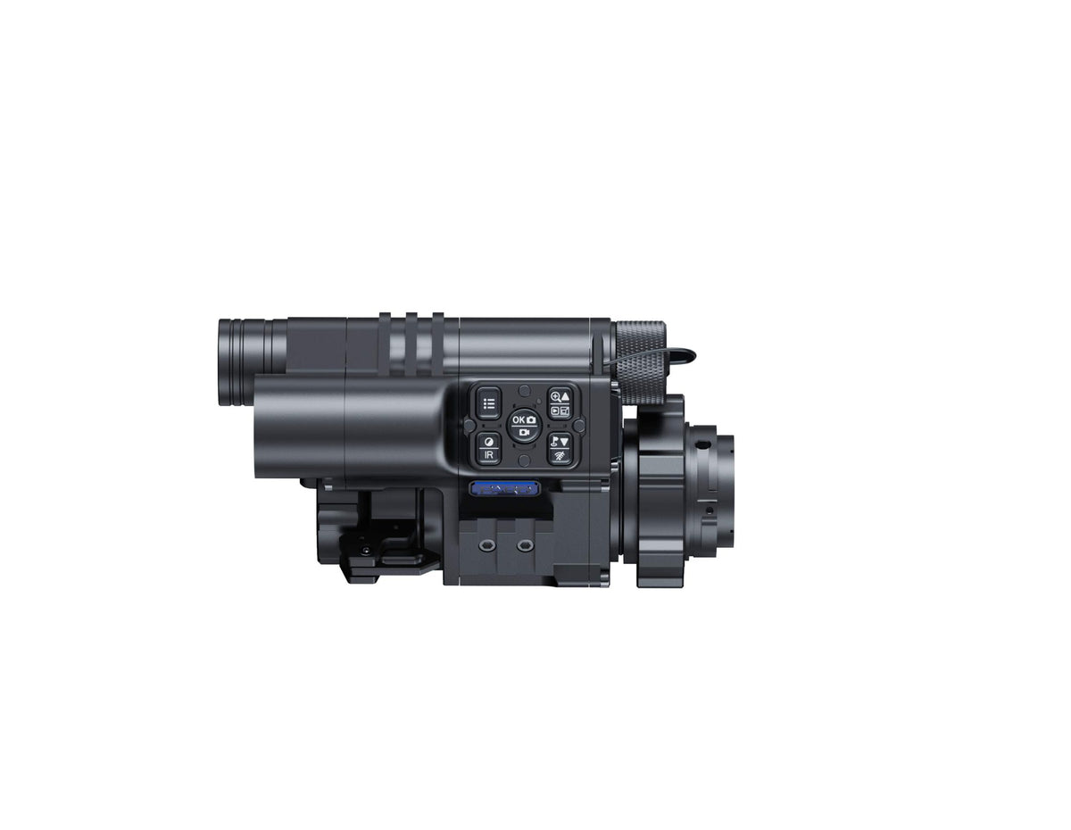 PARD FD-1 mounted in front of a riflescope